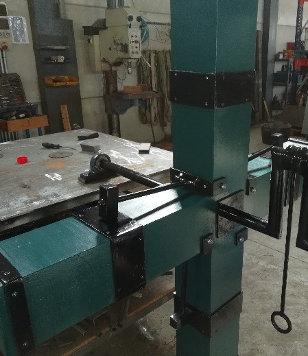 Matraca en color verde carruaje